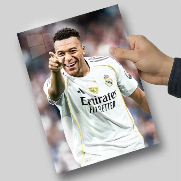 متال پوستر امباپه در رئال